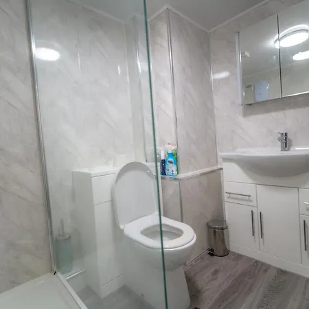 Zaibnb 2 Apartman York