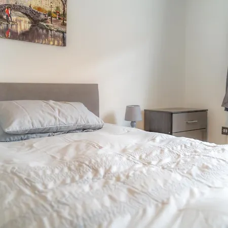 Apartman Zaibnb 2 *