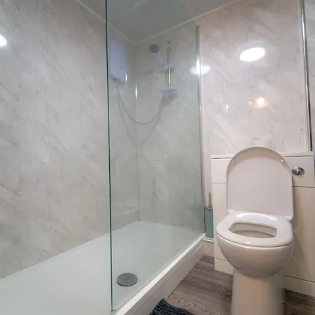 Zaibnb 2 Apartman York